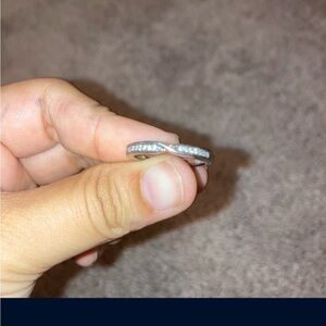 Kay Jewelers Woman’s Silver Diamond wedding Ring